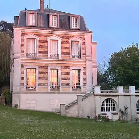 Apartmán Avec Grande Terrasse Et Parc - Classe 4 Etoiles
