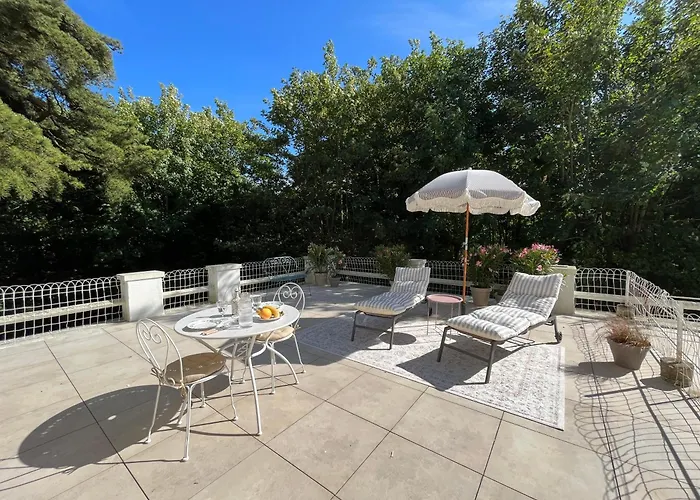 Avec Grande Terrasse Et Parc - Classe 4 Etoiles Etretat