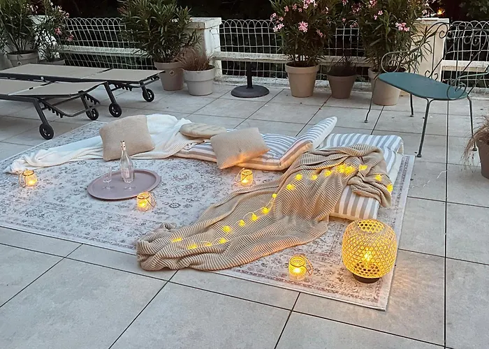 Apartment Avec Grande Terrasse Et Parc - Classe 4 Etoiles